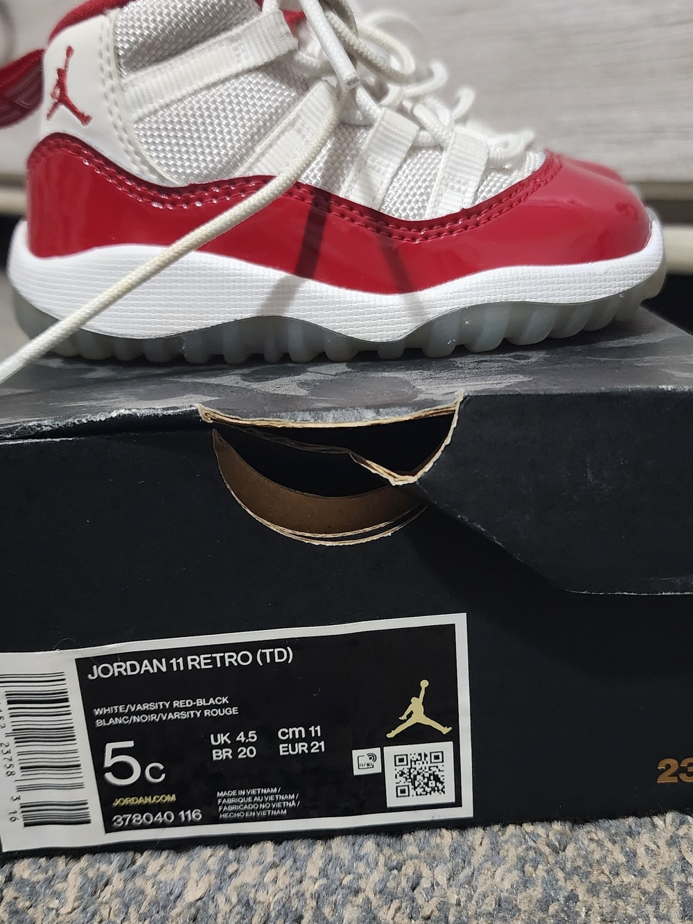 Nike Jordan 11 Retro (Toddler) White and Varsity Red Kids Shoes